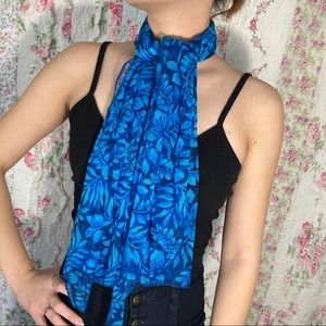 NWT Blue Hibiscus Floral Scarf
